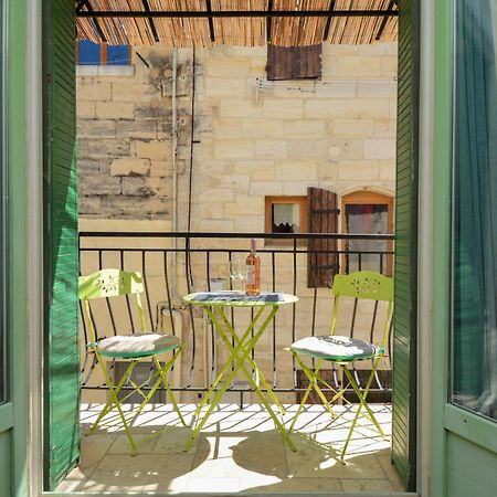 Maison Le Petit Balcon Beaucaire Beaucaire  Luaran gambar