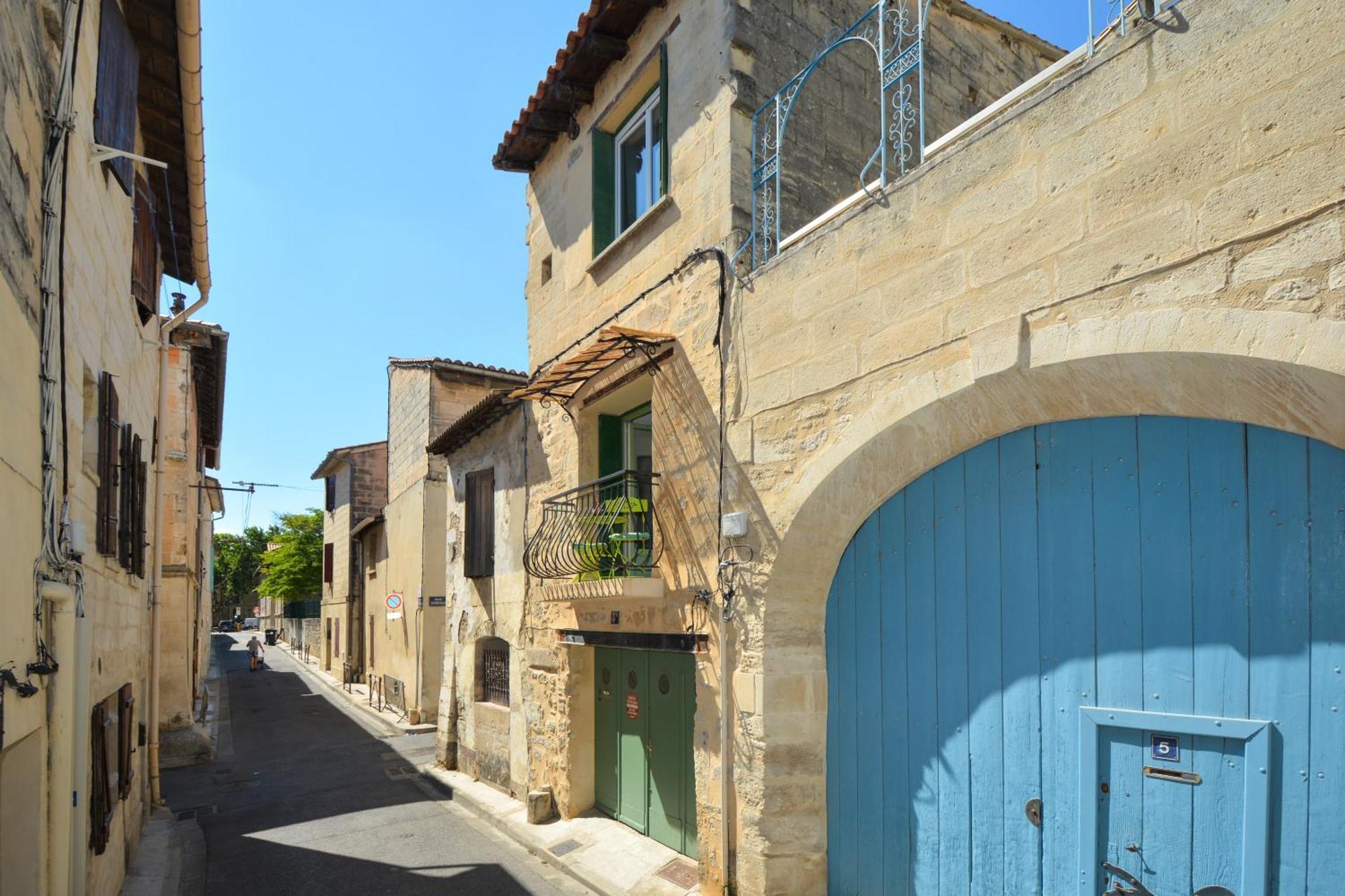 Maison Le Petit Balcon Beaucaire Beaucaire  Luaran gambar